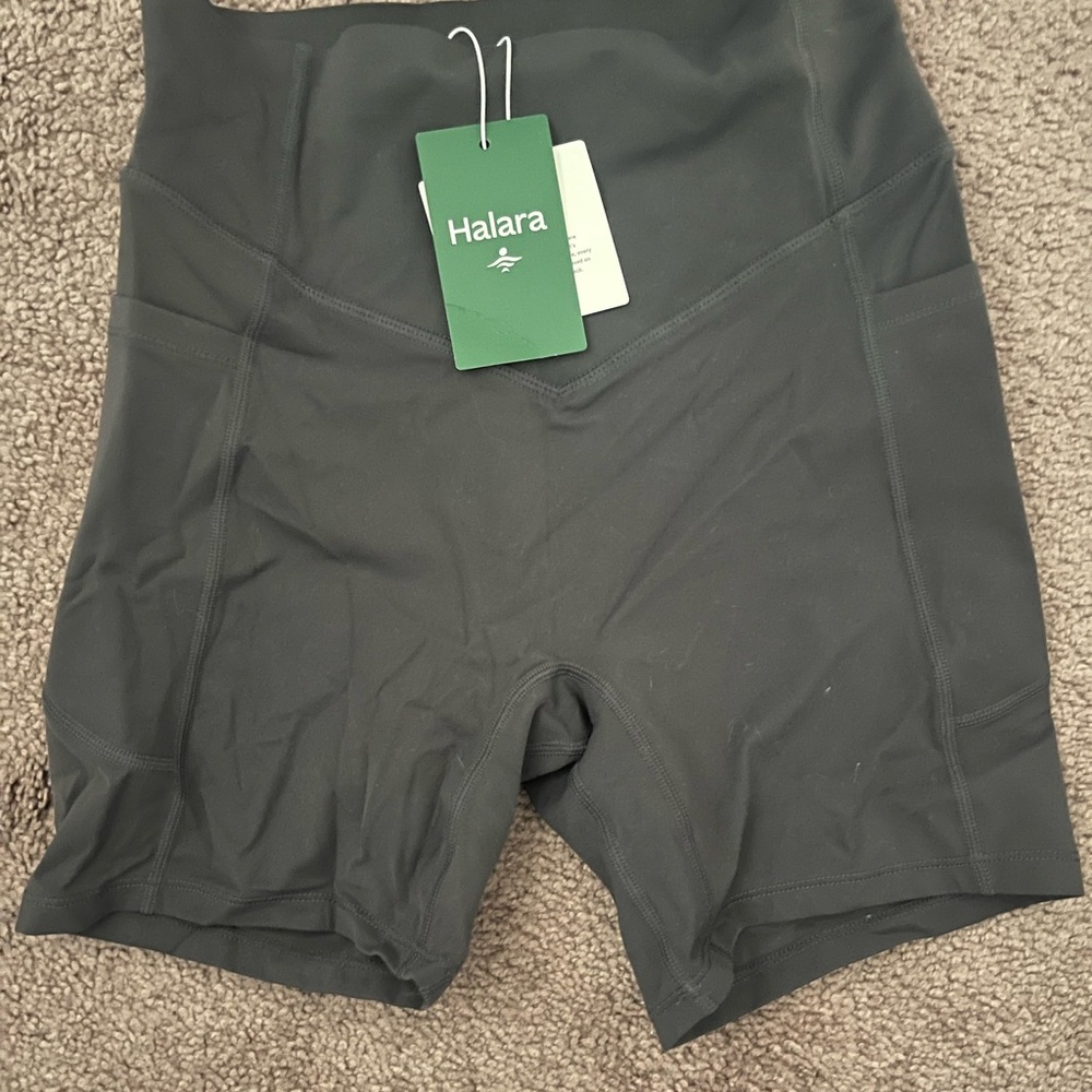 Halara Women's Gray Shorts